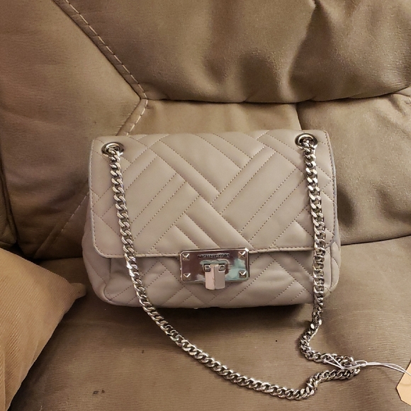 Michael Kors Peyton Gray Quilted Shoulder Bag - Picture 1 of 12